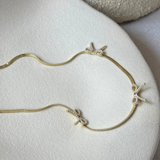 Collar Bows & Shine